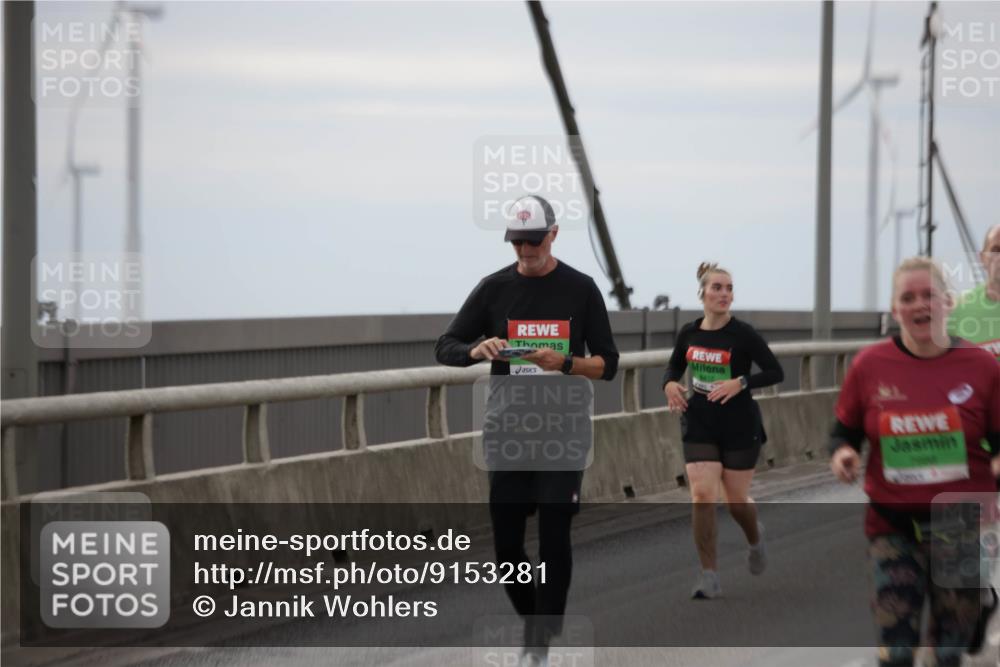 03.10.2025 - Köhlbrandbrückenlauf Jannik Wohlers http://msf.ph/oto/9153281 03.10.2025 16:03:59 Position 1 8418 meine-sportfotos.de