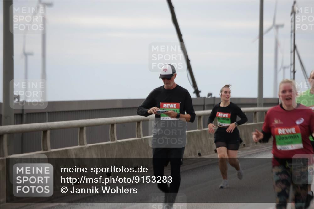 03.10.2025 - Köhlbrandbrückenlauf Jannik Wohlers http://msf.ph/oto/9153283 03.10.2025 16:03:59 Position 1 18 meine-sportfotos.de
