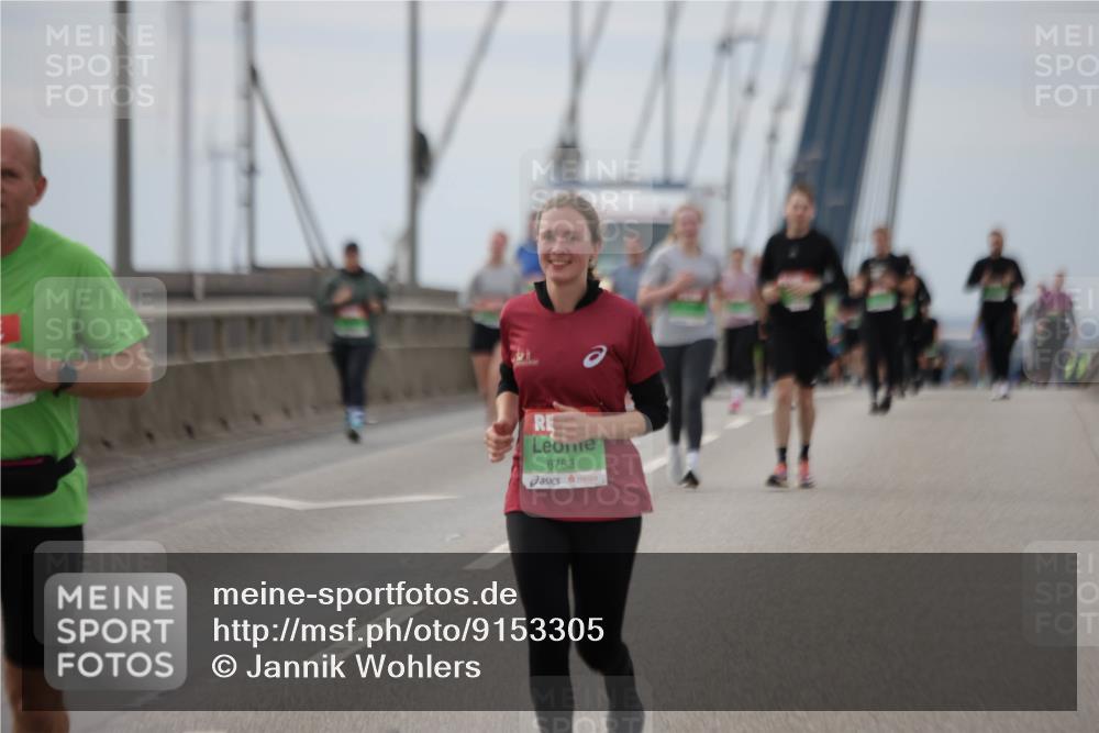03.10.2025 - Köhlbrandbrückenlauf Jannik Wohlers http://msf.ph/oto/9153305 03.10.2025 16:04:01 Position 1 8753 meine-sportfotos.de