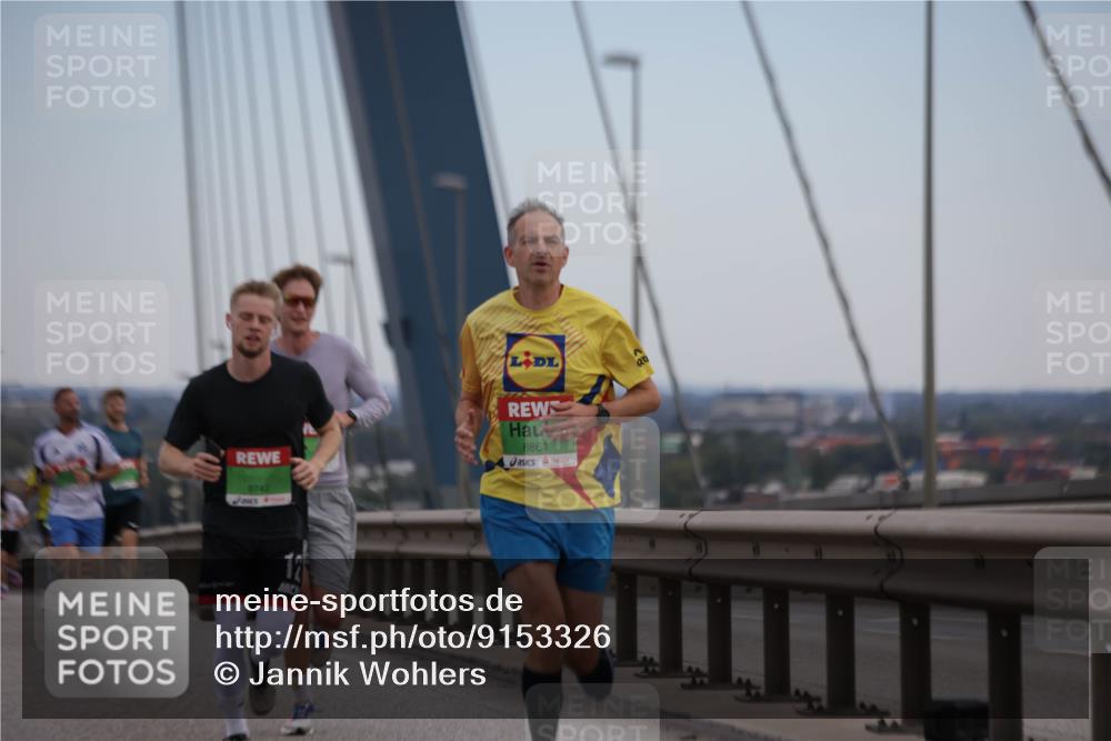 03.10.2025 - Köhlbrandbrückenlauf Jannik Wohlers http://msf.ph/oto/9153326 03.10.2025 15:19:11 Position 1 9742, 8861, 12 meine-sportfotos.de