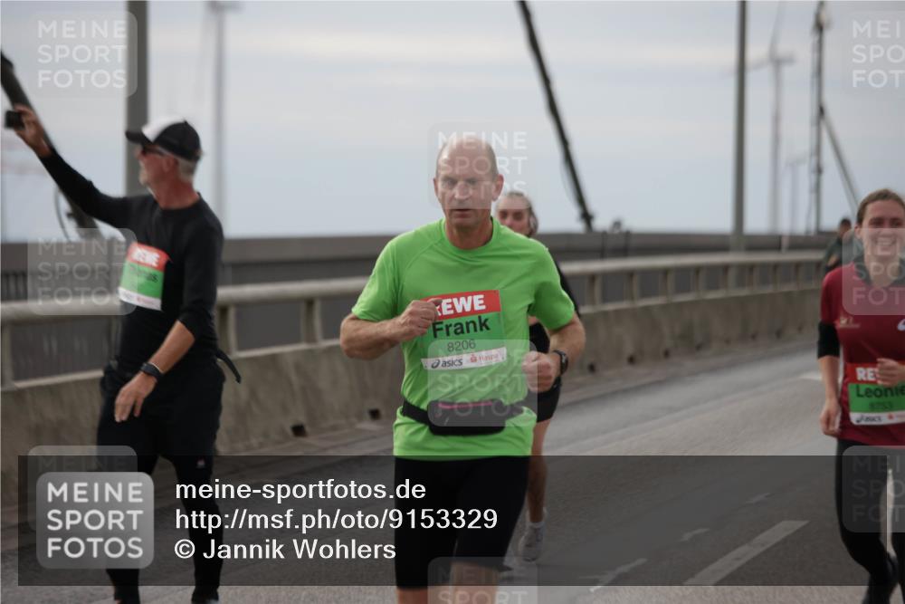 03.10.2025 - Köhlbrandbrückenlauf Jannik Wohlers http://msf.ph/oto/9153329 03.10.2025 16:04:02 Position 1 8206, 8753 meine-sportfotos.de