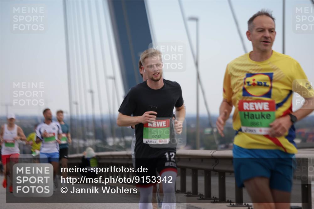 03.10.2025 - Köhlbrandbrückenlauf Jannik Wohlers http://msf.ph/oto/9153342 03.10.2025 15:19:13 Position 1 9742, 12, 8861 meine-sportfotos.de