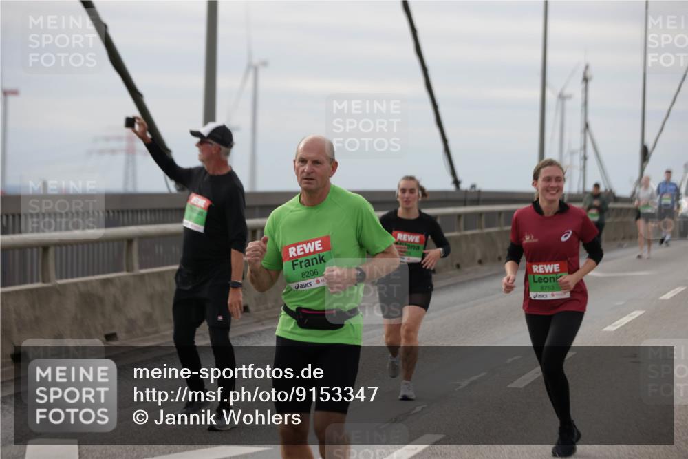 03.10.2025 - Köhlbrandbrückenlauf Jannik Wohlers http://msf.ph/oto/9153347 03.10.2025 16:04:03 Position 1 8206, 8753 meine-sportfotos.de