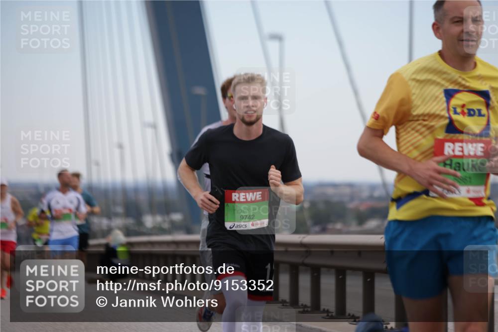 03.10.2025 - Köhlbrandbrückenlauf Jannik Wohlers http://msf.ph/oto/9153352 03.10.2025 15:19:13 Position 1 9742, 11 meine-sportfotos.de