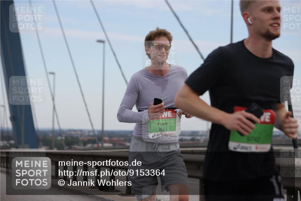 03.10.2025 - Köhlbrandbrückenlauf Jannik Wohlers http://msf.ph/oto/9153364 03.10.2025 15:19:15 Position 1 9663, 9742 meine-sportfotos.de