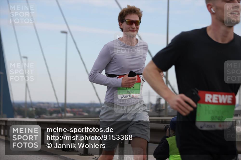 03.10.2025 - Köhlbrandbrückenlauf Jannik Wohlers http://msf.ph/oto/9153368 03.10.2025 15:19:15 Position 1 9663, 9742 meine-sportfotos.de