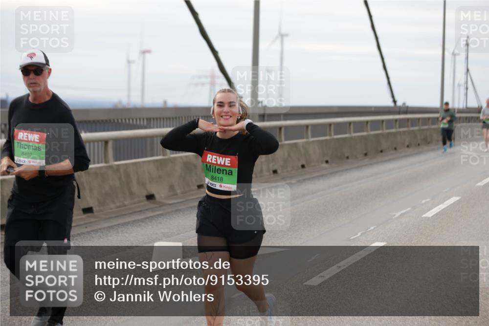03.10.2025 - Köhlbrandbrückenlauf Jannik Wohlers http://msf.ph/oto/9153395 03.10.2025 16:04:06 Position 1 8407, 8418 meine-sportfotos.de