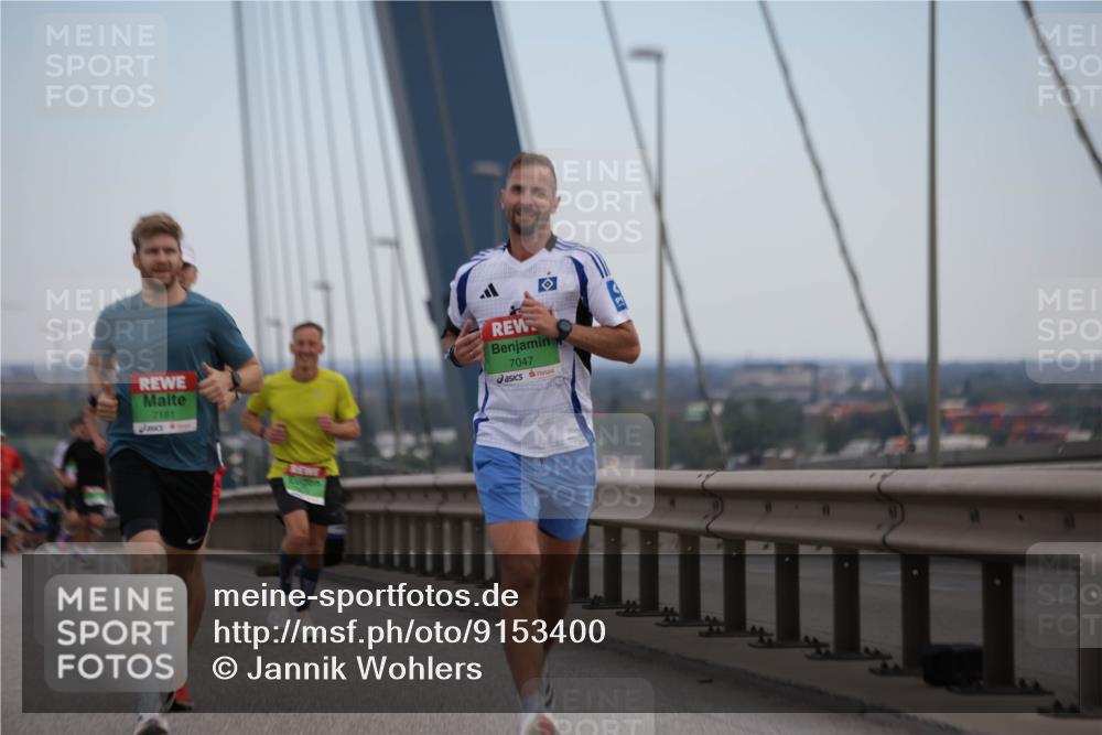 03.10.2025 - Köhlbrandbrückenlauf Jannik Wohlers http://msf.ph/oto/9153400 03.10.2025 15:19:17 Position 1 7181, 7047 meine-sportfotos.de