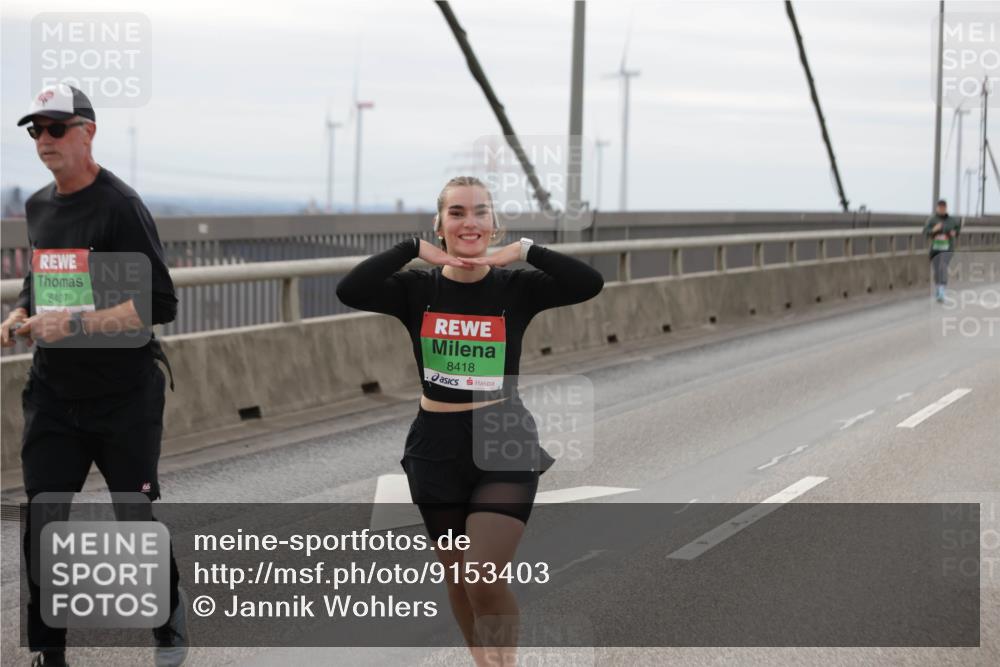 03.10.2025 - Köhlbrandbrückenlauf Jannik Wohlers http://msf.ph/oto/9153403 03.10.2025 16:04:06 Position 1 8407, 8418 meine-sportfotos.de