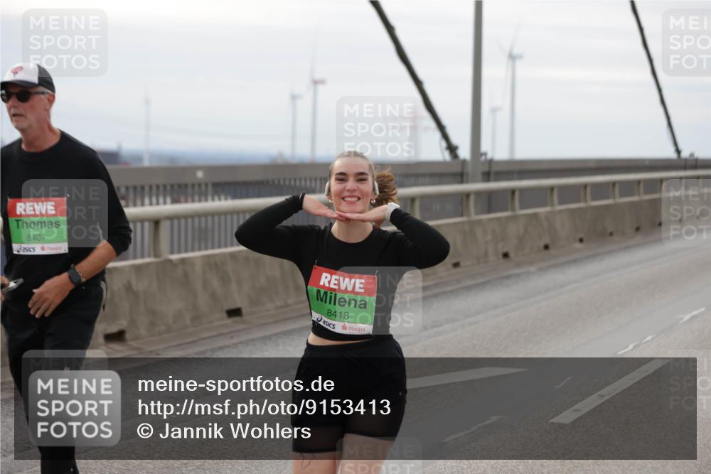 03.10.2025 - Köhlbrandbrückenlauf Jannik Wohlers http://msf.ph/oto/9153413 03.10.2025 16:04:06 Position 1 8407, 8418 meine-sportfotos.de