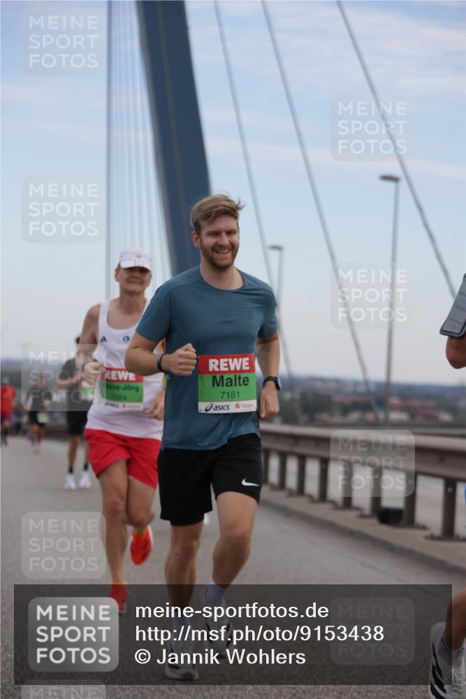 03.10.2025 - Köhlbrandbrückenlauf Jannik Wohlers http://msf.ph/oto/9153438 03.10.2025 15:19:20 Position 1 7054, 7181 meine-sportfotos.de