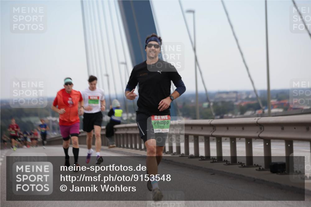 03.10.2025 - Köhlbrandbrückenlauf Jannik Wohlers http://msf.ph/oto/9153548 03.10.2025 15:19:27 Position 1 7118 meine-sportfotos.de