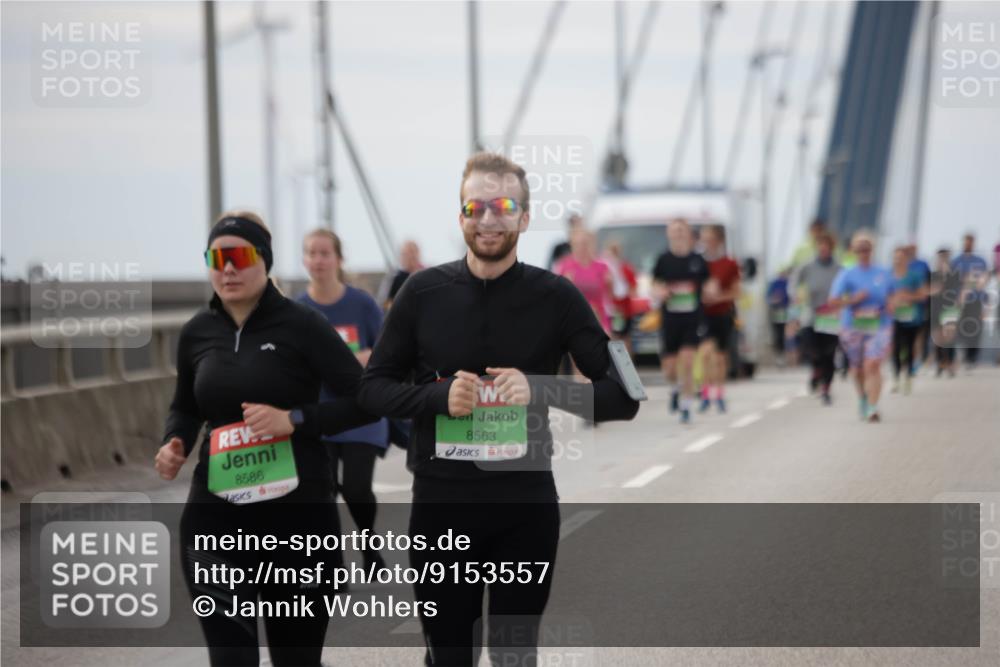 03.10.2025 - Köhlbrandbrückenlauf Jannik Wohlers http://msf.ph/oto/9153557 03.10.2025 16:04:23 Position 1 8586, 8563 meine-sportfotos.de