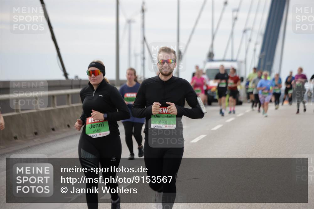 03.10.2025 - Köhlbrandbrückenlauf Jannik Wohlers http://msf.ph/oto/9153567 03.10.2025 16:04:24 Position 1 8586, 8563 meine-sportfotos.de