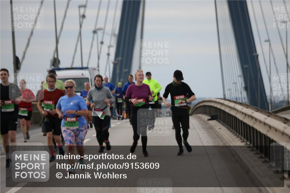 03.10.2025 - Köhlbrandbrückenlauf Jannik Wohlers http://msf.ph/oto/9153609 03.10.2025 16:04:31 Position 1  meine-sportfotos.de