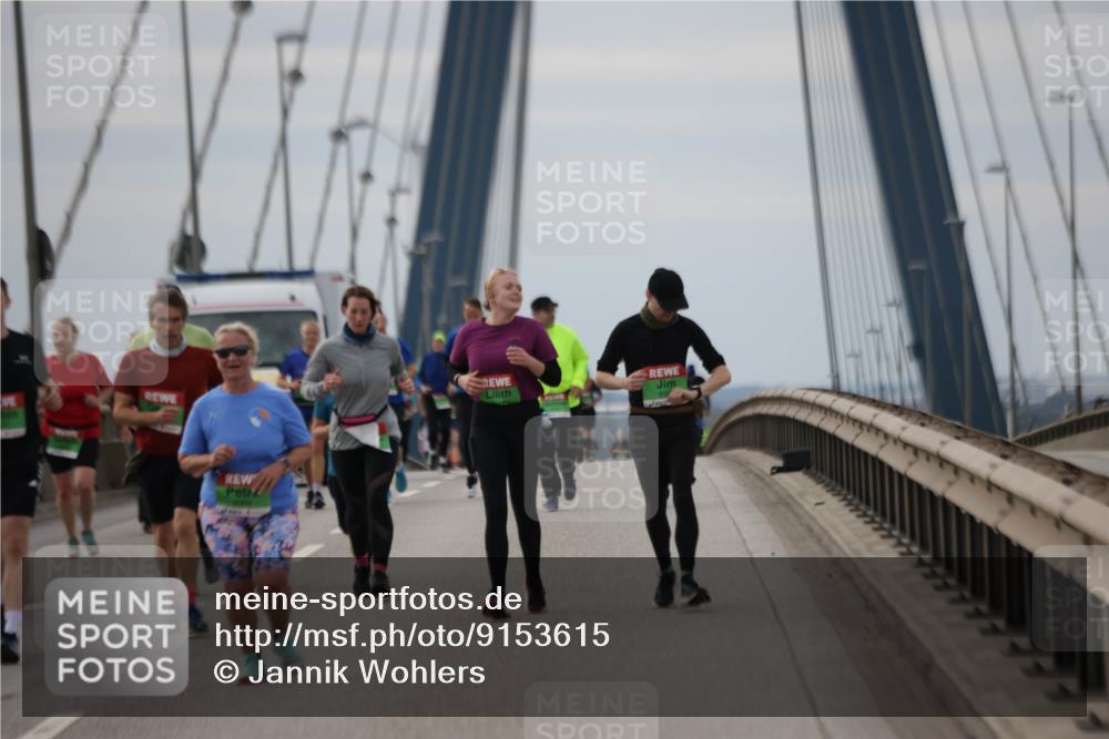03.10.2025 - Köhlbrandbrückenlauf Jannik Wohlers http://msf.ph/oto/9153615 03.10.2025 16:04:31 Position 1  meine-sportfotos.de