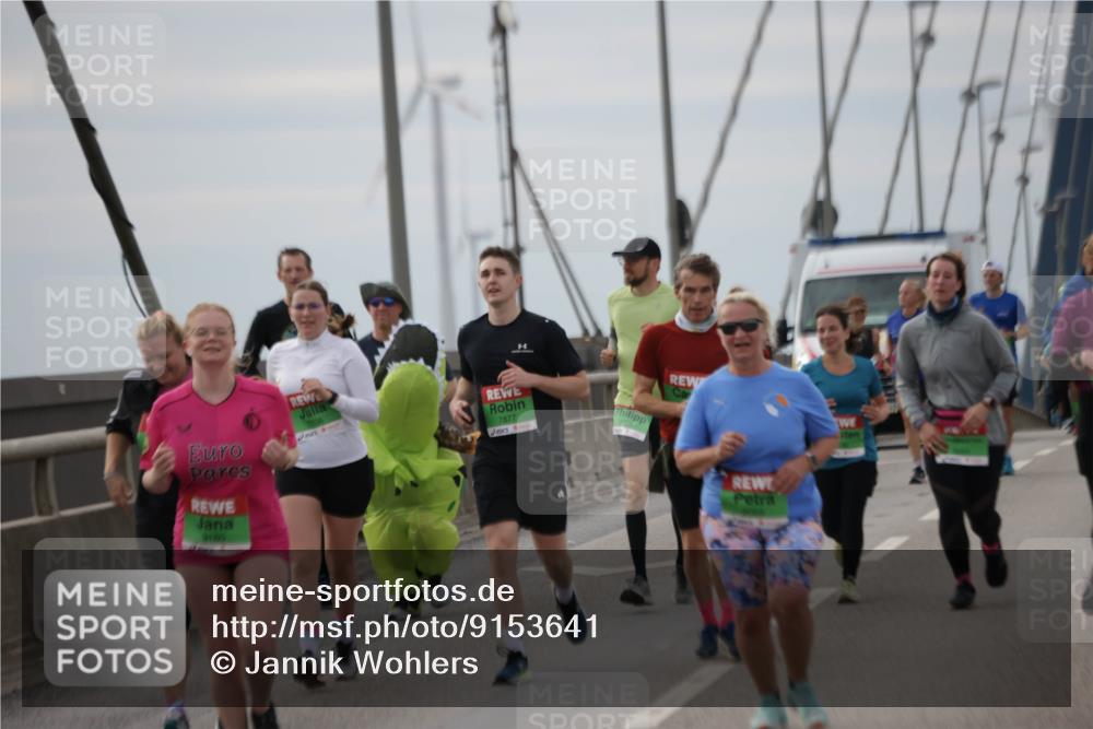 03.10.2025 - Köhlbrandbrückenlauf Jannik Wohlers http://msf.ph/oto/9153641 03.10.2025 16:04:33 Position 1 9180, 7877 meine-sportfotos.de