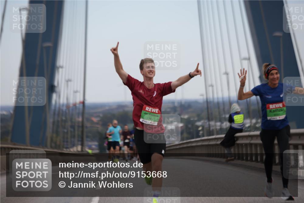 03.10.2025 - Köhlbrandbrückenlauf Jannik Wohlers http://msf.ph/oto/9153668 03.10.2025 15:19:41 Position 1 9269 meine-sportfotos.de