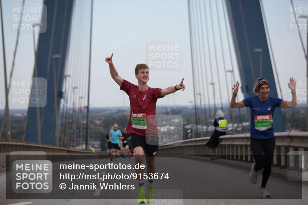 03.10.2025 - Köhlbrandbrückenlauf Jannik Wohlers http://msf.ph/oto/9153674 03.10.2025 15:19:41 Position 1 9269 meine-sportfotos.de