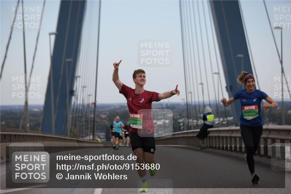 03.10.2025 - Köhlbrandbrückenlauf Jannik Wohlers http://msf.ph/oto/9153680 03.10.2025 15:19:42 Position 1 9269 meine-sportfotos.de