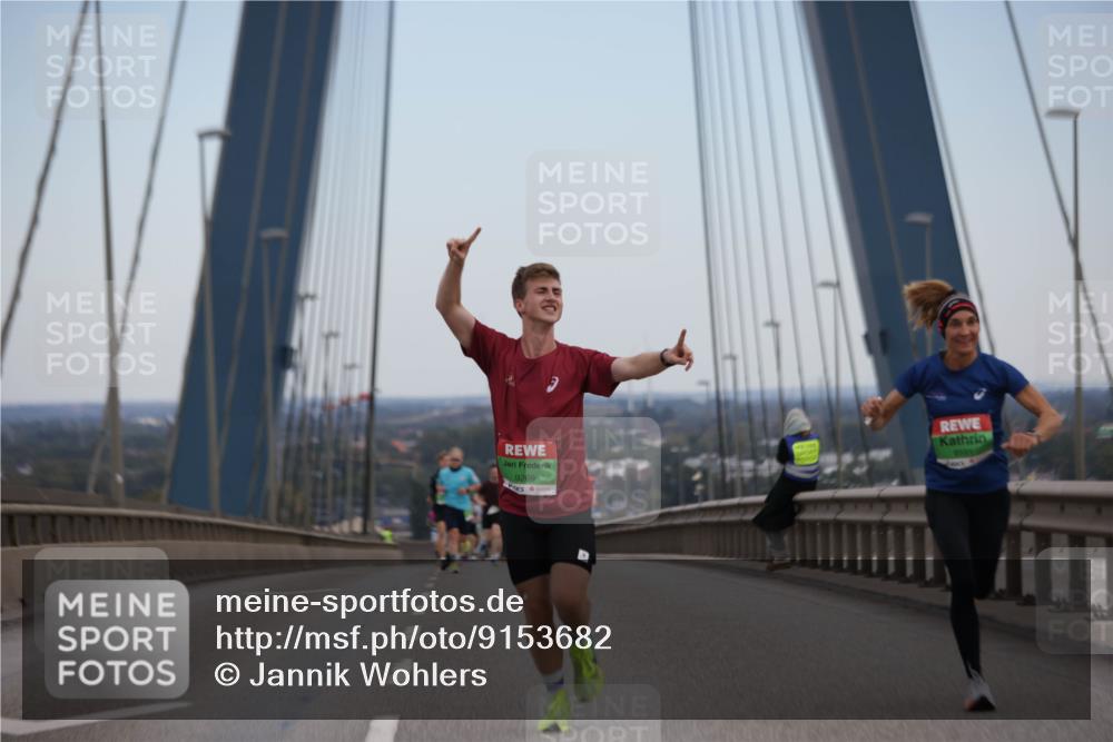 03.10.2025 - Köhlbrandbrückenlauf Jannik Wohlers http://msf.ph/oto/9153682 03.10.2025 15:19:42 Position 1 9269 meine-sportfotos.de