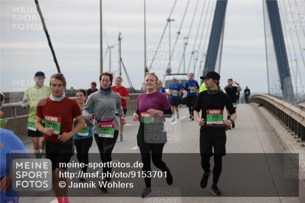 03.10.2025 - Köhlbrandbrückenlauf Jannik Wohlers http://msf.ph/oto/9153701 03.10.2025 16:04:39 Position 1 8384, 535, 8363 meine-sportfotos.de