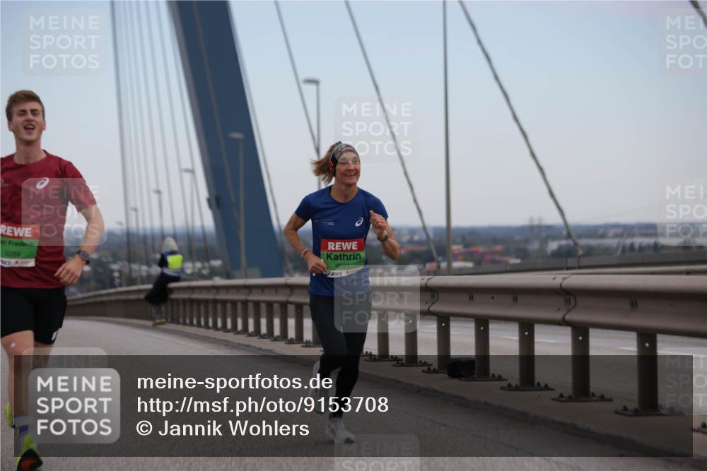 03.10.2025 - Köhlbrandbrückenlauf Jannik Wohlers http://msf.ph/oto/9153708 03.10.2025 15:19:43 Position 1 9269, 9591 meine-sportfotos.de