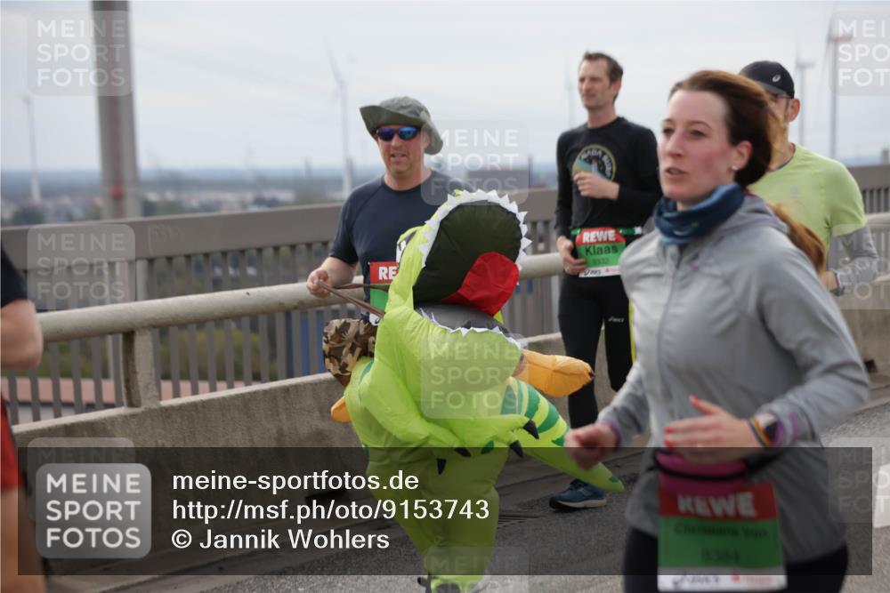 03.10.2025 - Köhlbrandbrückenlauf Jannik Wohlers http://msf.ph/oto/9153743 03.10.2025 16:04:42 Position 1 9332, 8384 meine-sportfotos.de