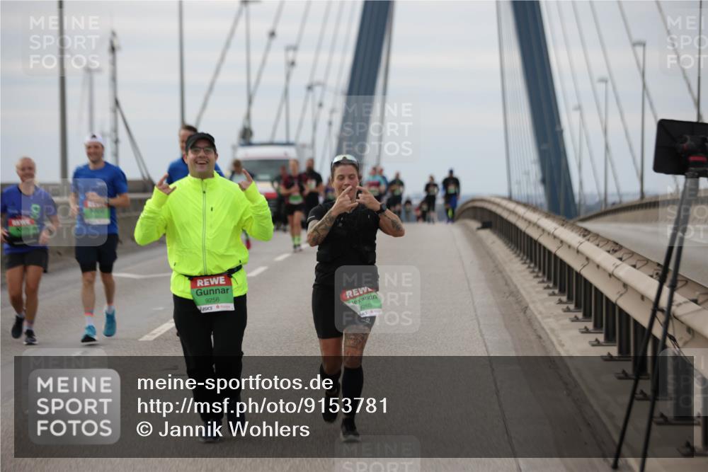 03.10.2025 - Köhlbrandbrückenlauf Jannik Wohlers http://msf.ph/oto/9153781 03.10.2025 16:04:45 Position 1 9256, 260 meine-sportfotos.de