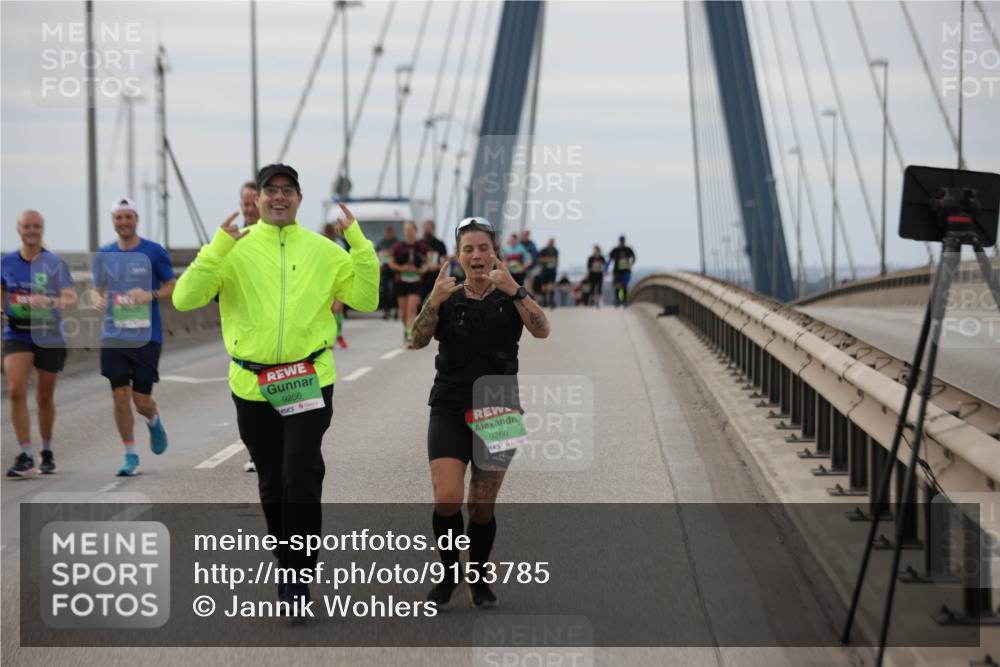 03.10.2025 - Köhlbrandbrückenlauf Jannik Wohlers http://msf.ph/oto/9153785 03.10.2025 16:04:45 Position 1 9256, 9260, 92 meine-sportfotos.de