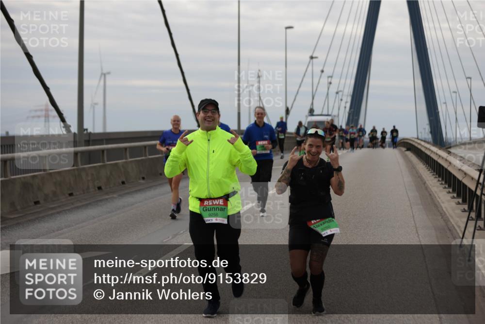 03.10.2025 - Köhlbrandbrückenlauf Jannik Wohlers http://msf.ph/oto/9153829 03.10.2025 16:04:47 Position 1 9256, 9260 meine-sportfotos.de