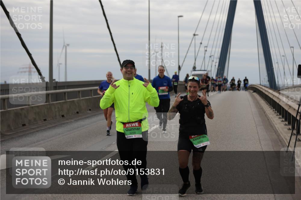 03.10.2025 - Köhlbrandbrückenlauf Jannik Wohlers http://msf.ph/oto/9153831 03.10.2025 16:04:48 Position 1 9256, 9260 meine-sportfotos.de