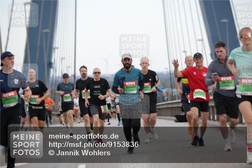 03.10.2025 - Köhlbrandbrückenlauf Jannik Wohlers http://msf.ph/oto/9153836 03.10.2025 15:21:37 Position 1 7575, 7016, 7276 meine-sportfotos.de