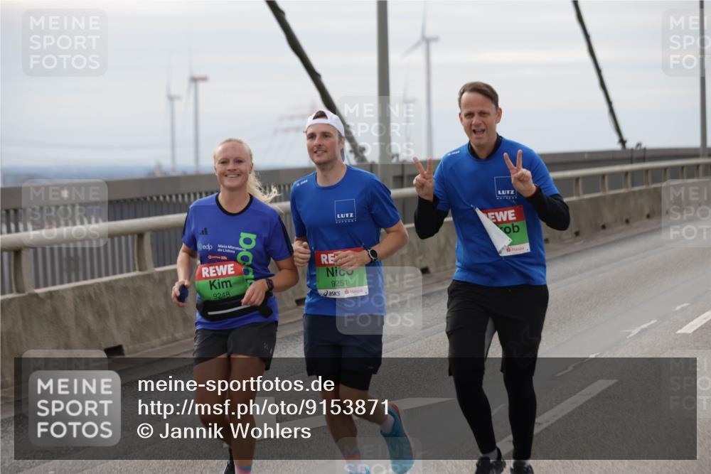 03.10.2025 - Köhlbrandbrückenlauf Jannik Wohlers http://msf.ph/oto/9153871 03.10.2025 16:04:51 Position 1 10, 9248, 9251 meine-sportfotos.de