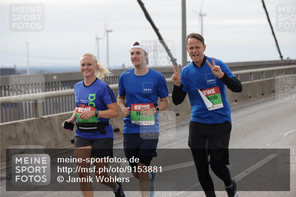 03.10.2025 - Köhlbrandbrückenlauf Jannik Wohlers http://msf.ph/oto/9153881 03.10.2025 16:04:51 Position 1 1110, 9248, 9251 meine-sportfotos.de