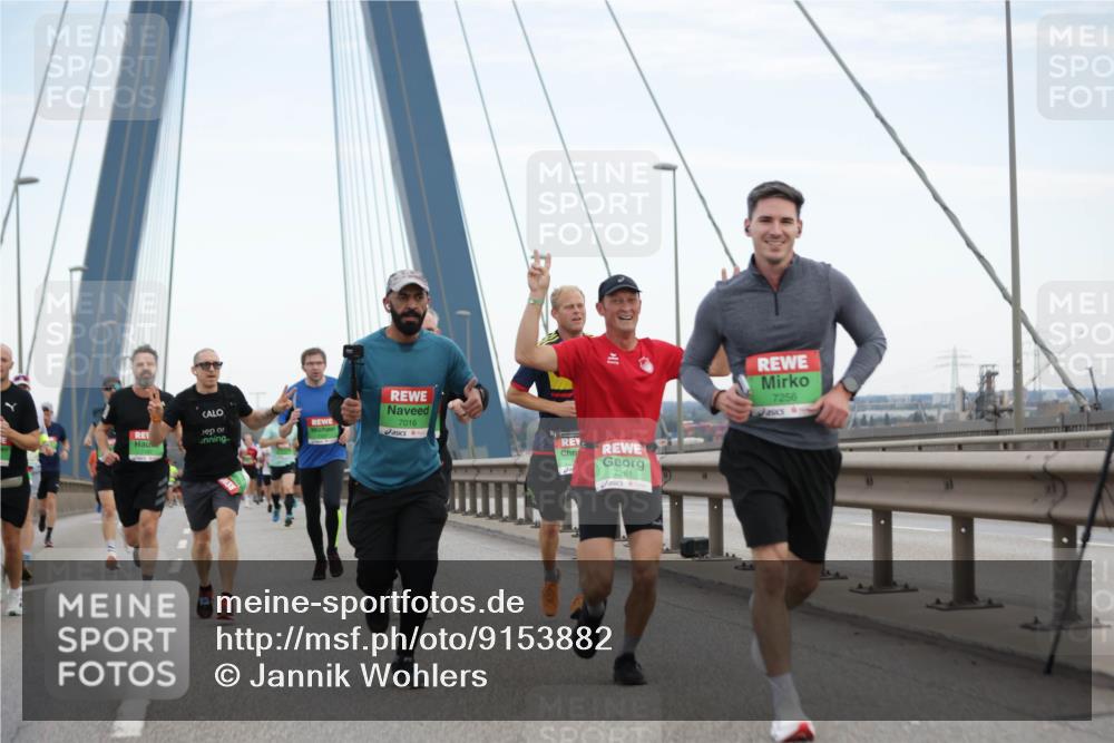 03.10.2025 - Köhlbrandbrückenlauf Jannik Wohlers http://msf.ph/oto/9153882 03.10.2025 15:21:40 Position 1 7016, 7261, 7256 meine-sportfotos.de