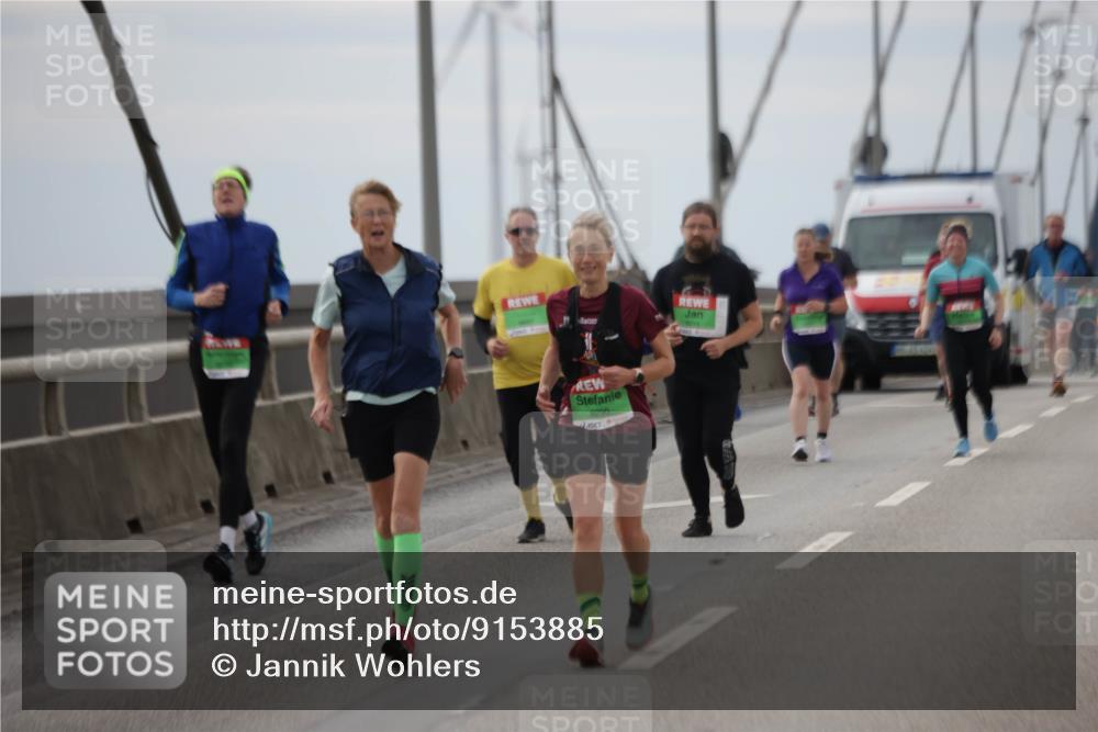 03.10.2025 - Köhlbrandbrückenlauf Jannik Wohlers http://msf.ph/oto/9153885 03.10.2025 16:04:55 Position 1 9290 meine-sportfotos.de