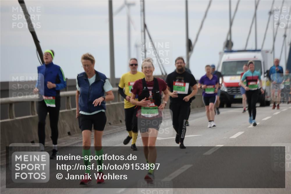 03.10.2025 - Köhlbrandbrückenlauf Jannik Wohlers http://msf.ph/oto/9153897 03.10.2025 16:04:55 Position 1 9290 meine-sportfotos.de
