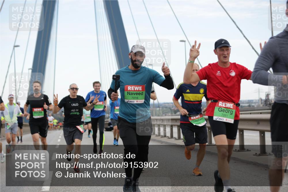 03.10.2025 - Köhlbrandbrückenlauf Jannik Wohlers http://msf.ph/oto/9153902 03.10.2025 15:21:41 Position 1 7016, 9086, 7261 meine-sportfotos.de
