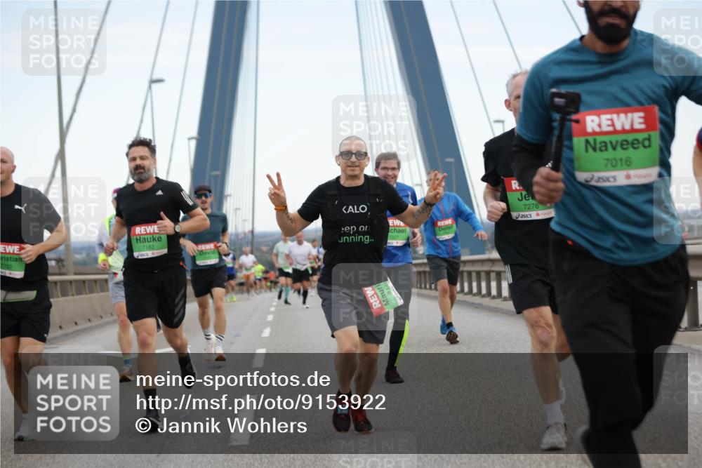 03.10.2025 - Köhlbrandbrückenlauf Jannik Wohlers http://msf.ph/oto/9153922 03.10.2025 15:21:42 Position 1 7737, 7182, 7327, 7276, 7016 meine-sportfotos.de