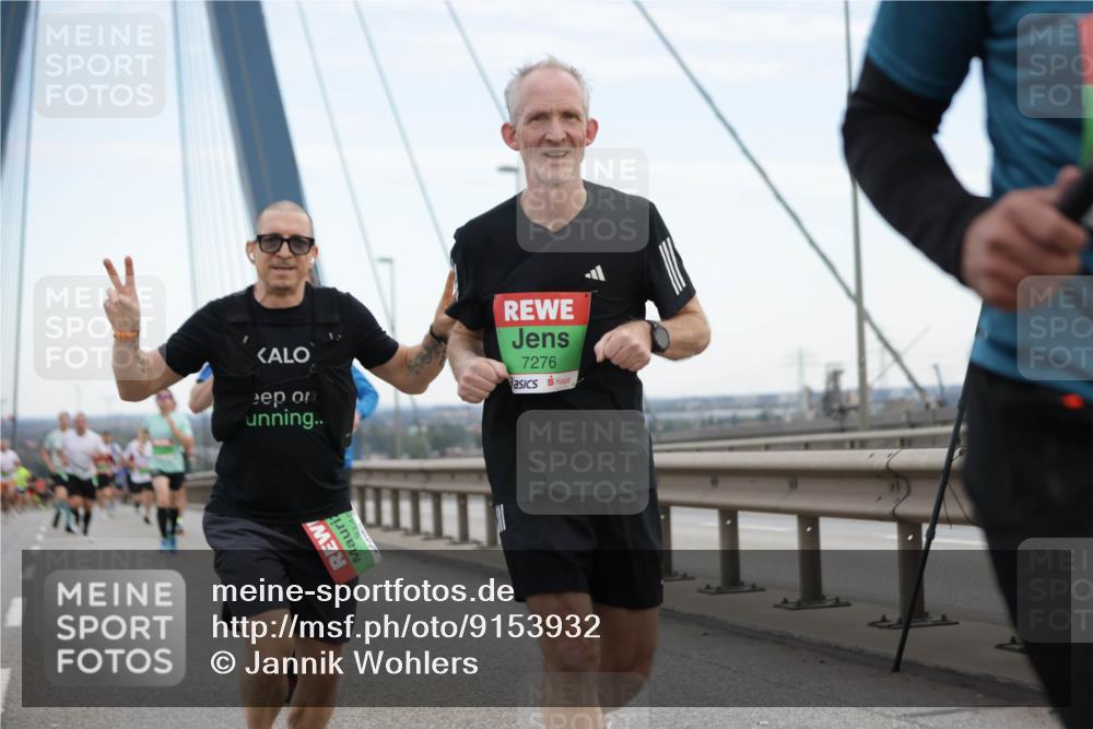 03.10.2025 - Köhlbrandbrückenlauf Jannik Wohlers http://msf.ph/oto/9153932 03.10.2025 15:21:43 Position 1 7276 meine-sportfotos.de