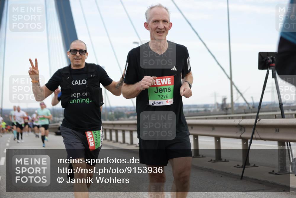 03.10.2025 - Köhlbrandbrückenlauf Jannik Wohlers http://msf.ph/oto/9153936 03.10.2025 15:21:43 Position 1 7276 meine-sportfotos.de