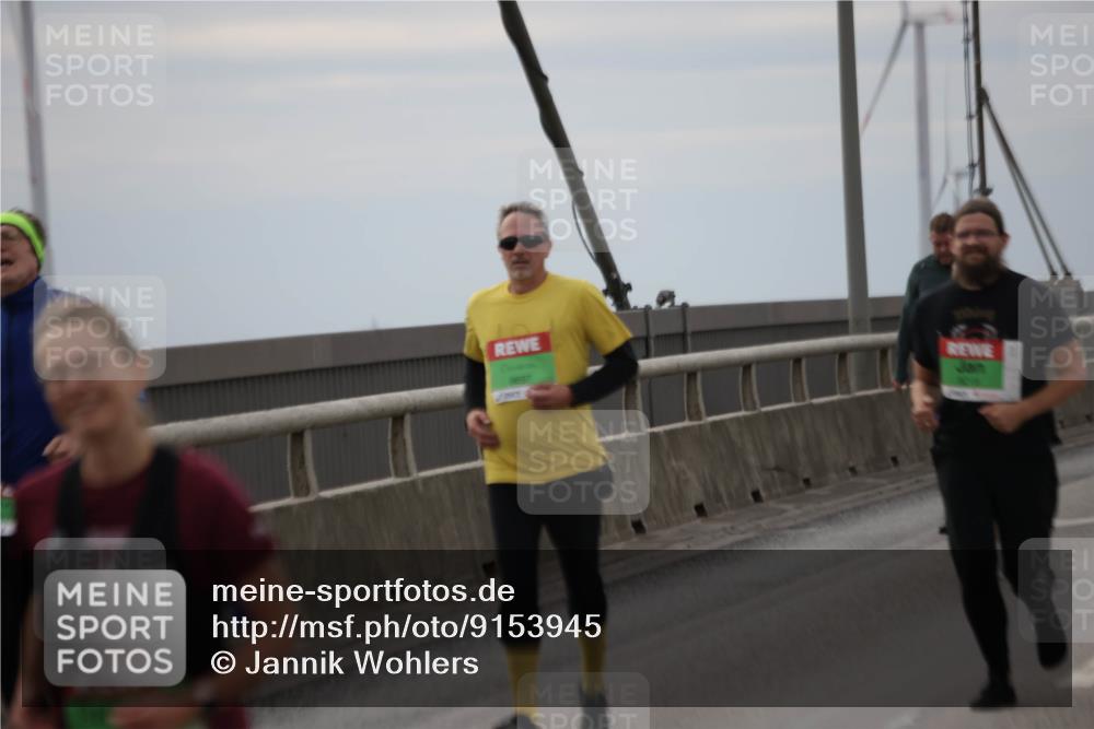 03.10.2025 - Köhlbrandbrückenlauf Jannik Wohlers http://msf.ph/oto/9153945 03.10.2025 16:04:59 Position 1  meine-sportfotos.de