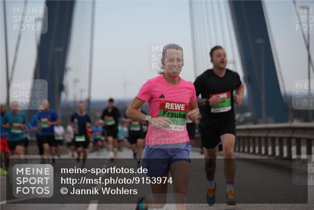 03.10.2025 - Köhlbrandbrückenlauf Jannik Wohlers http://msf.ph/oto/9153974 03.10.2025 15:22:45 Position 1 301, 1147 meine-sportfotos.de