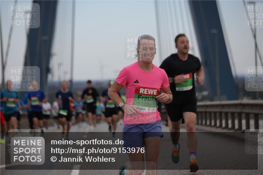03.10.2025 - Köhlbrandbrückenlauf Jannik Wohlers http://msf.ph/oto/9153976 03.10.2025 15:22:45 Position 1 7301, 7147 meine-sportfotos.de