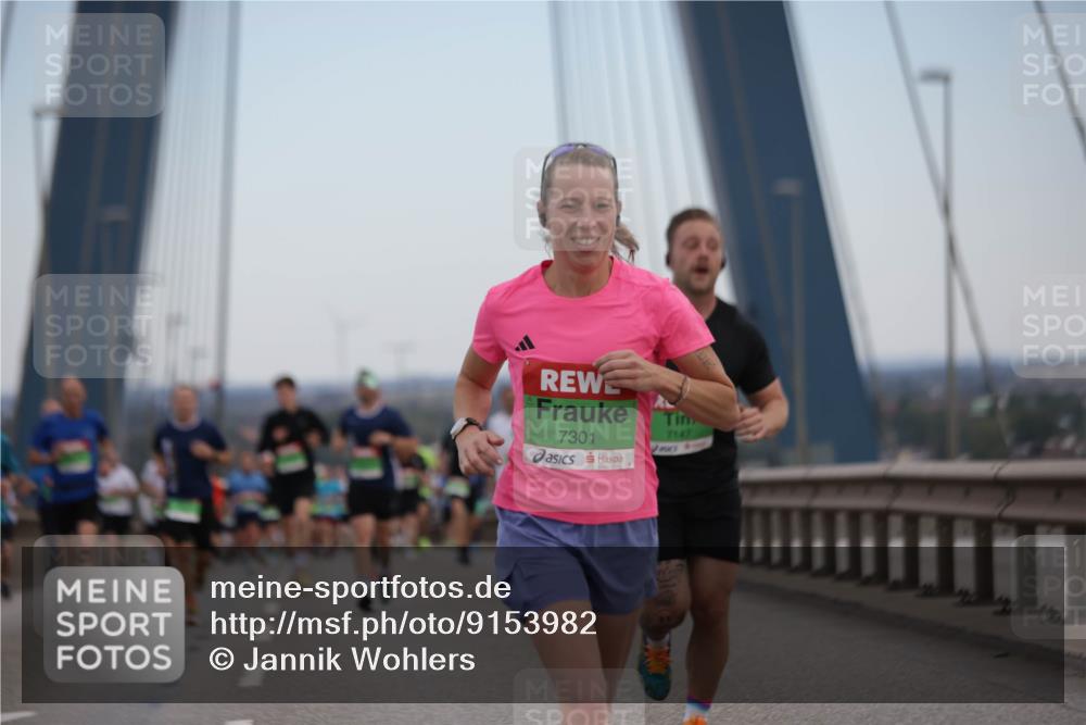 03.10.2025 - Köhlbrandbrückenlauf Jannik Wohlers http://msf.ph/oto/9153982 03.10.2025 15:22:45 Position 1 7301, 7147 meine-sportfotos.de