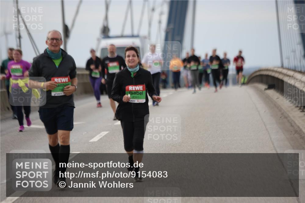 03.10.2025 - Köhlbrandbrückenlauf Jannik Wohlers http://msf.ph/oto/9154083 03.10.2025 16:05:14 Position 1 8382 meine-sportfotos.de