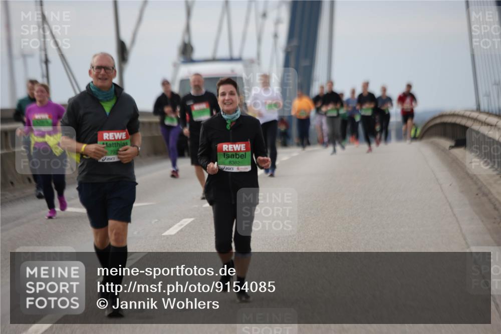 03.10.2025 - Köhlbrandbrückenlauf Jannik Wohlers http://msf.ph/oto/9154085 03.10.2025 16:05:14 Position 1 8382 meine-sportfotos.de
