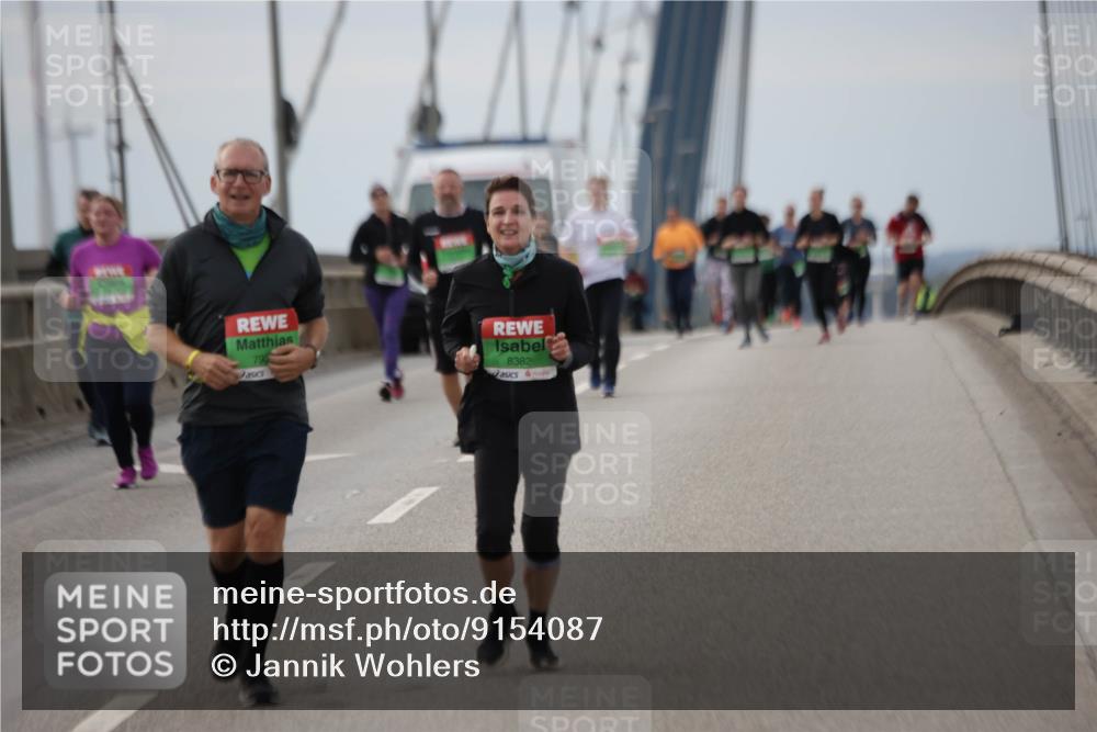 03.10.2025 - Köhlbrandbrückenlauf Jannik Wohlers http://msf.ph/oto/9154087 03.10.2025 16:05:14 Position 1 8382 meine-sportfotos.de