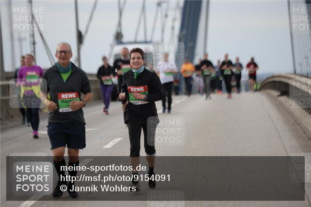 03.10.2025 - Köhlbrandbrückenlauf Jannik Wohlers http://msf.ph/oto/9154091 03.10.2025 16:05:14 Position 1  meine-sportfotos.de
